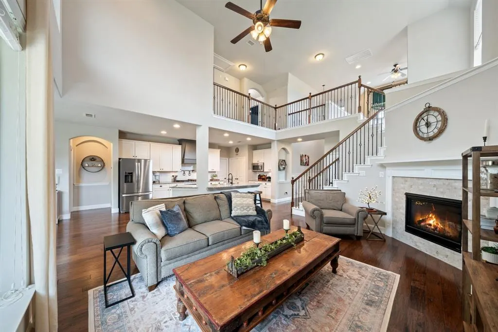 7705 Lake Worth Cove