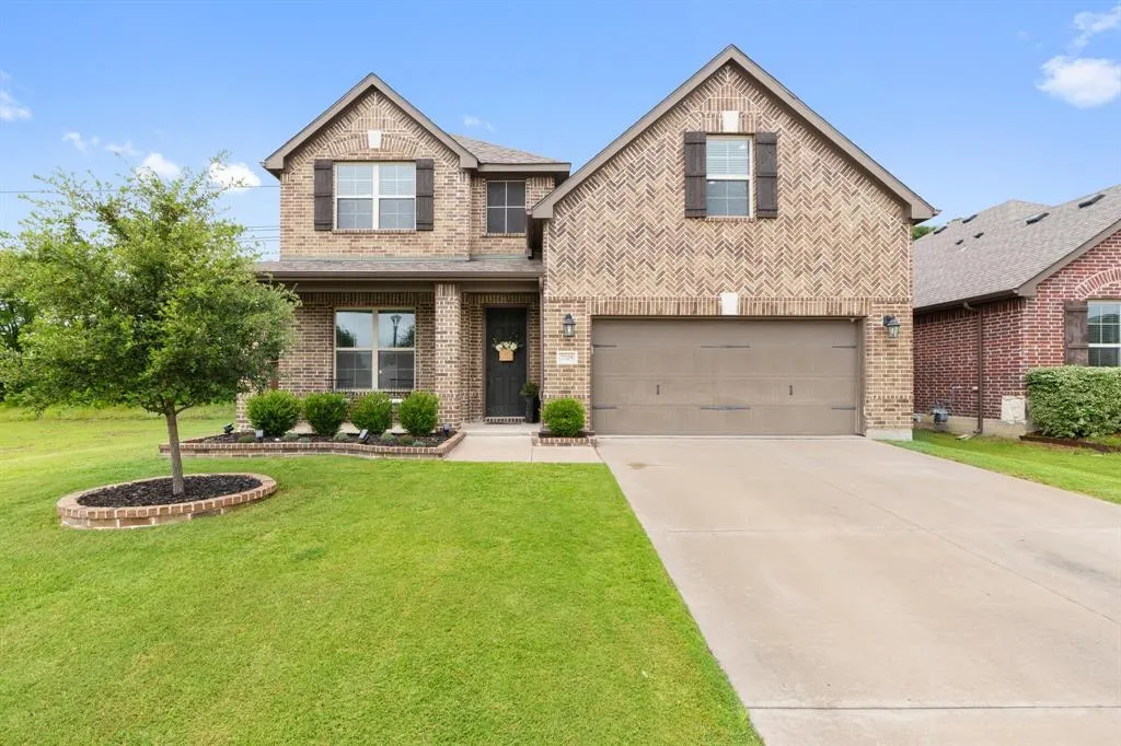 7705 Lake Worth Cove