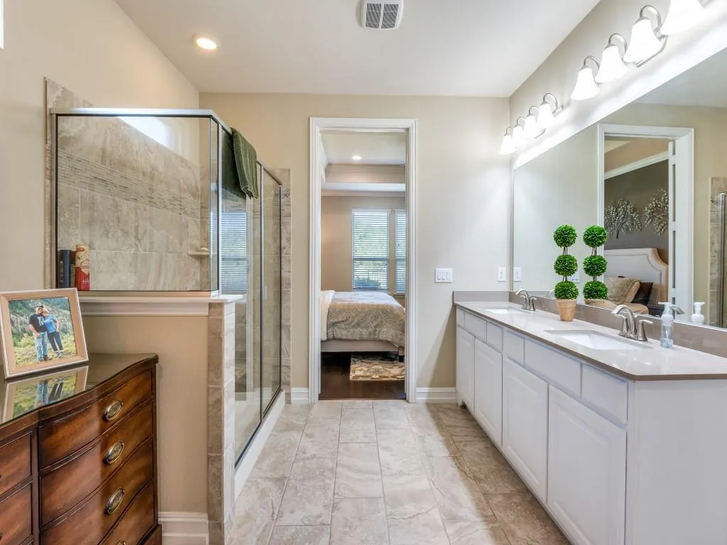 6634 Eagle Rock Drive