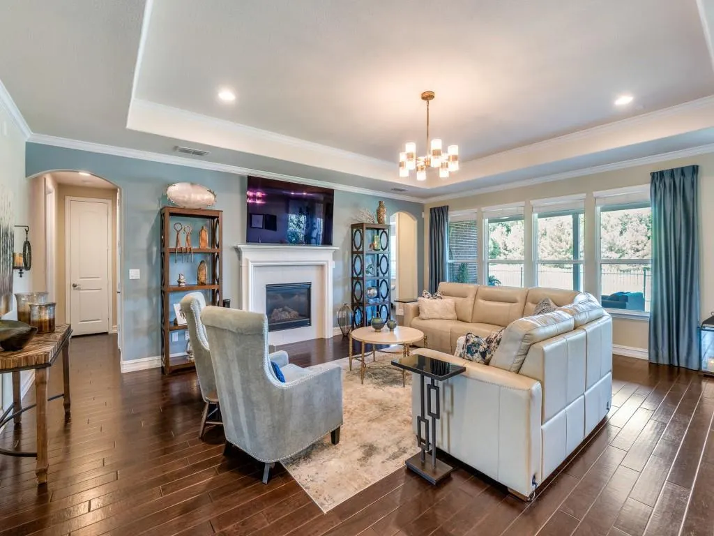 6634 Eagle Rock Drive