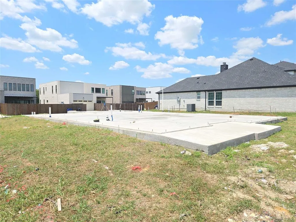 9697 Williford Trail