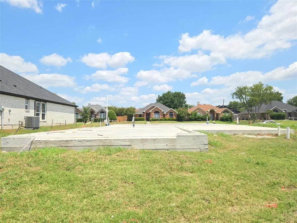 9697 Williford Trail