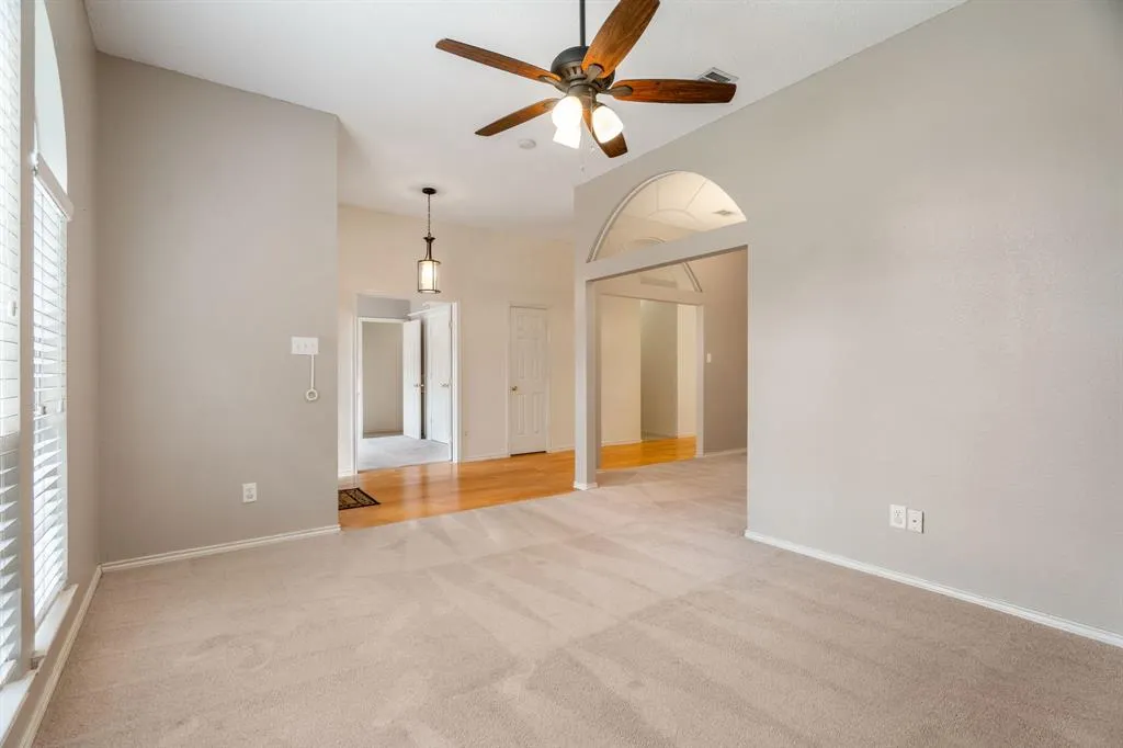 3113 Candide Lane