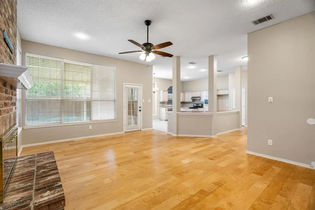 3113 Candide Lane