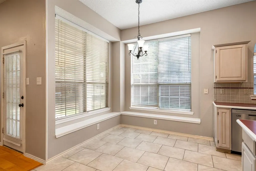 3113 Candide Lane