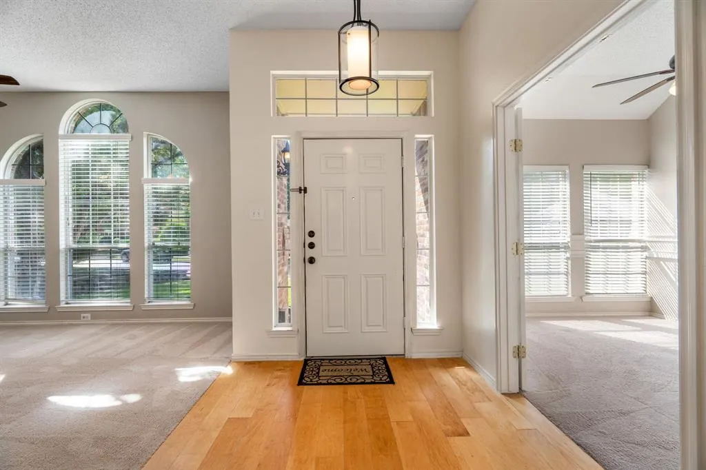 3113 Candide Lane