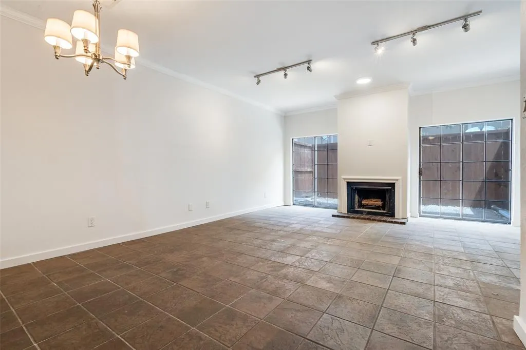 3320 Reagan Street, #113