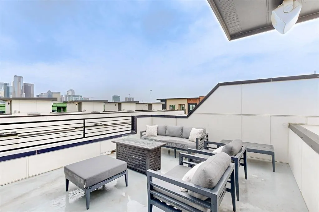1813 Park Avenue, #204
