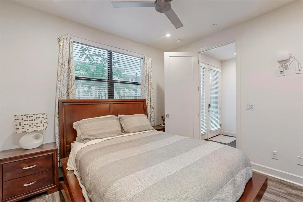 1813 Park Avenue, #204