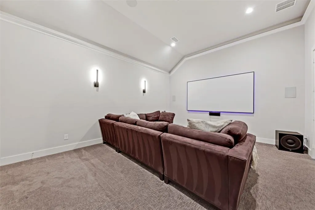 3111 Barefoot Lane
