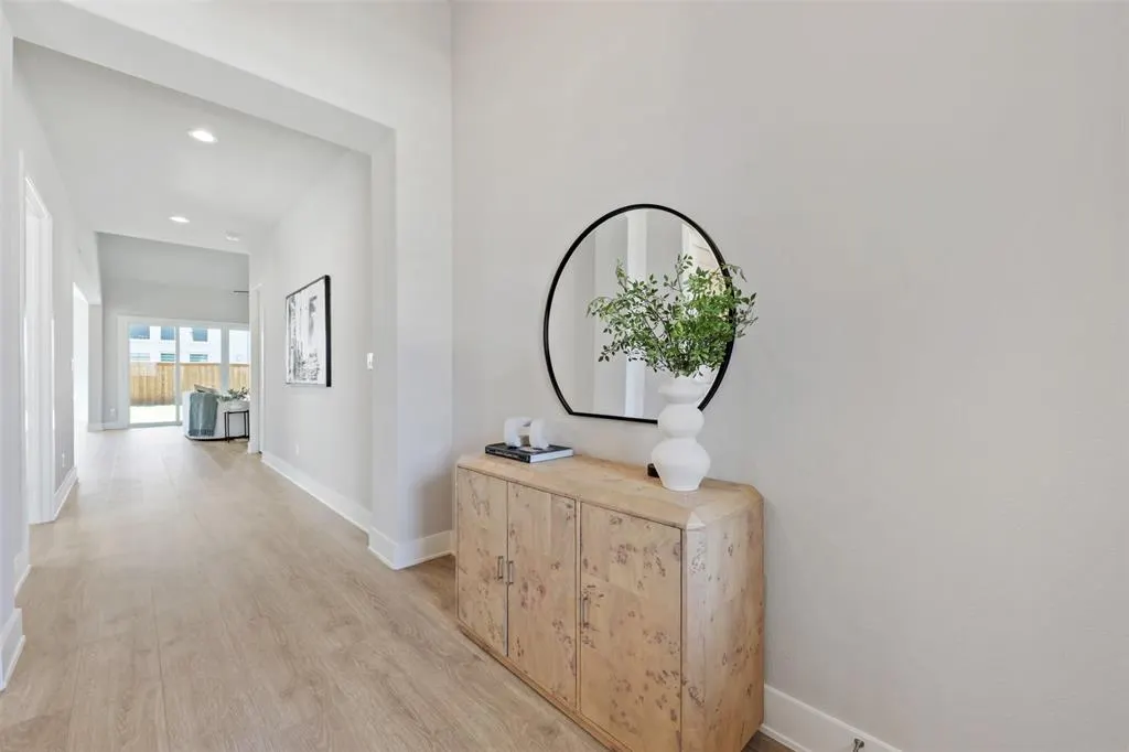 3111 Barefoot Lane