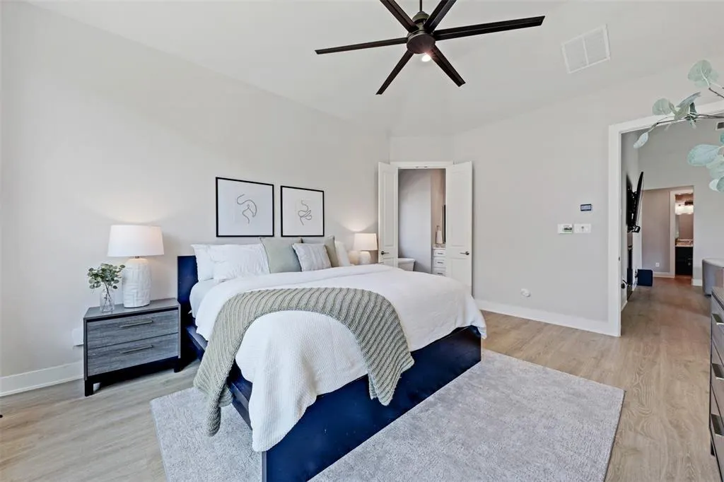 3111 Barefoot Lane