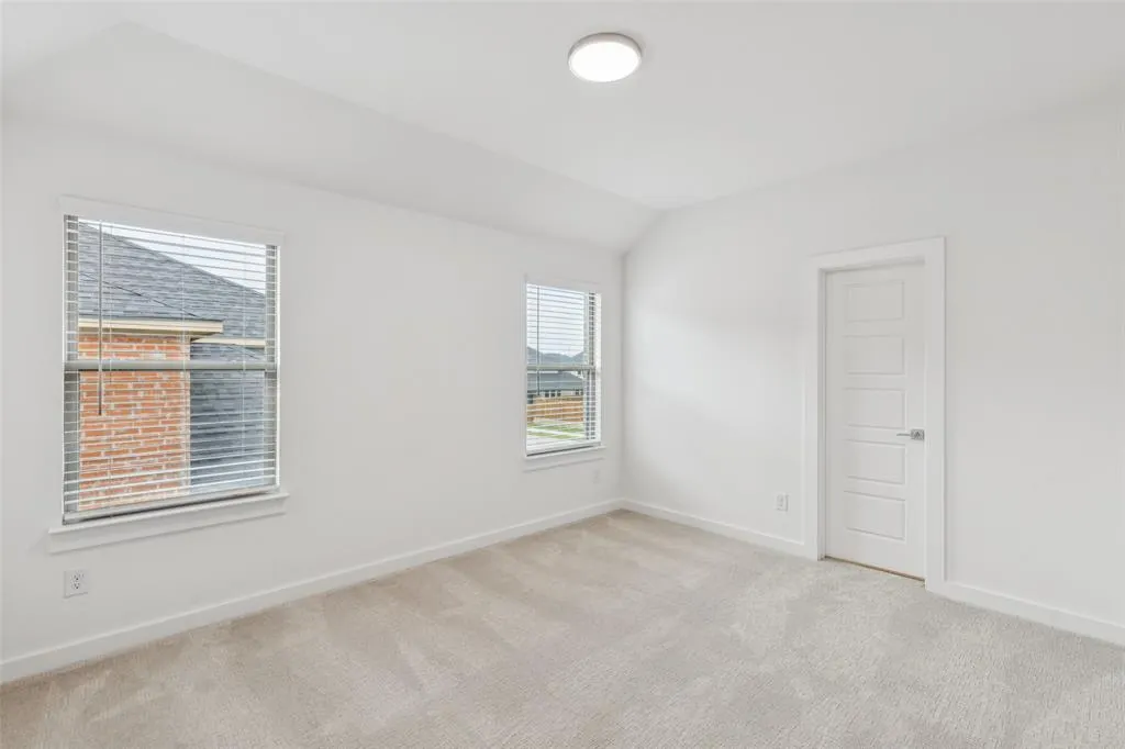2033 Bluestem Road