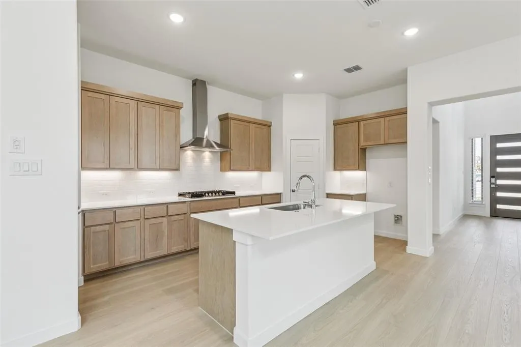 2033 Bluestem Road