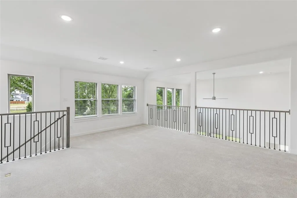 2033 Bluestem Road