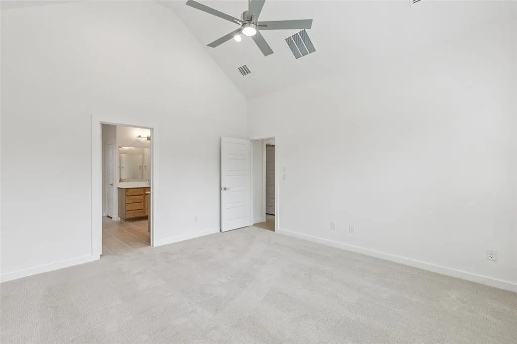 2033 Bluestem Road