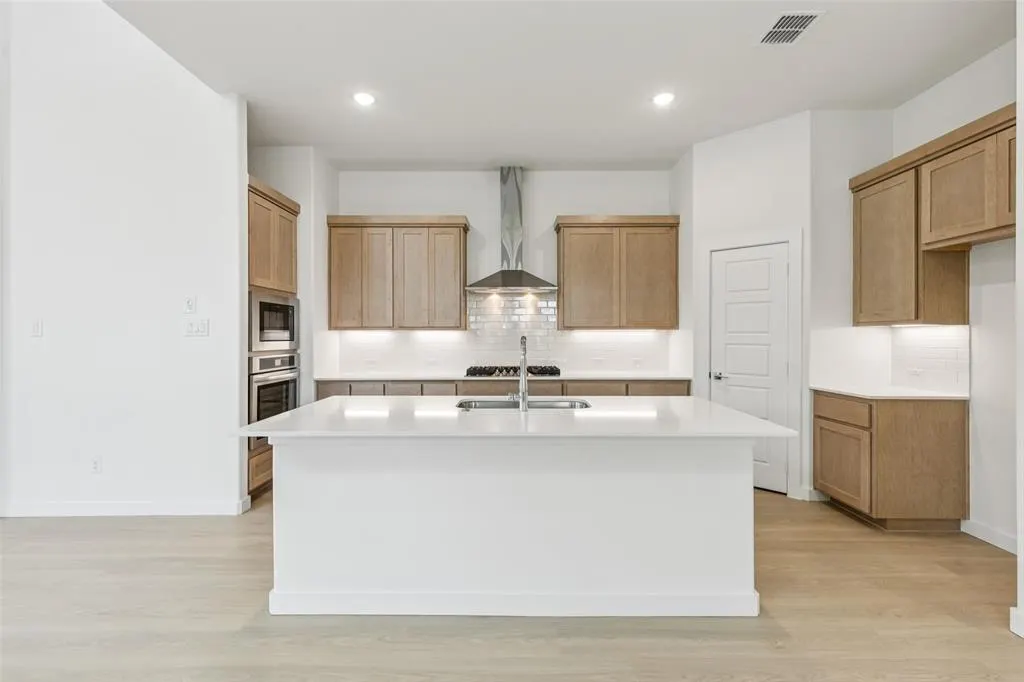 2033 Bluestem Road