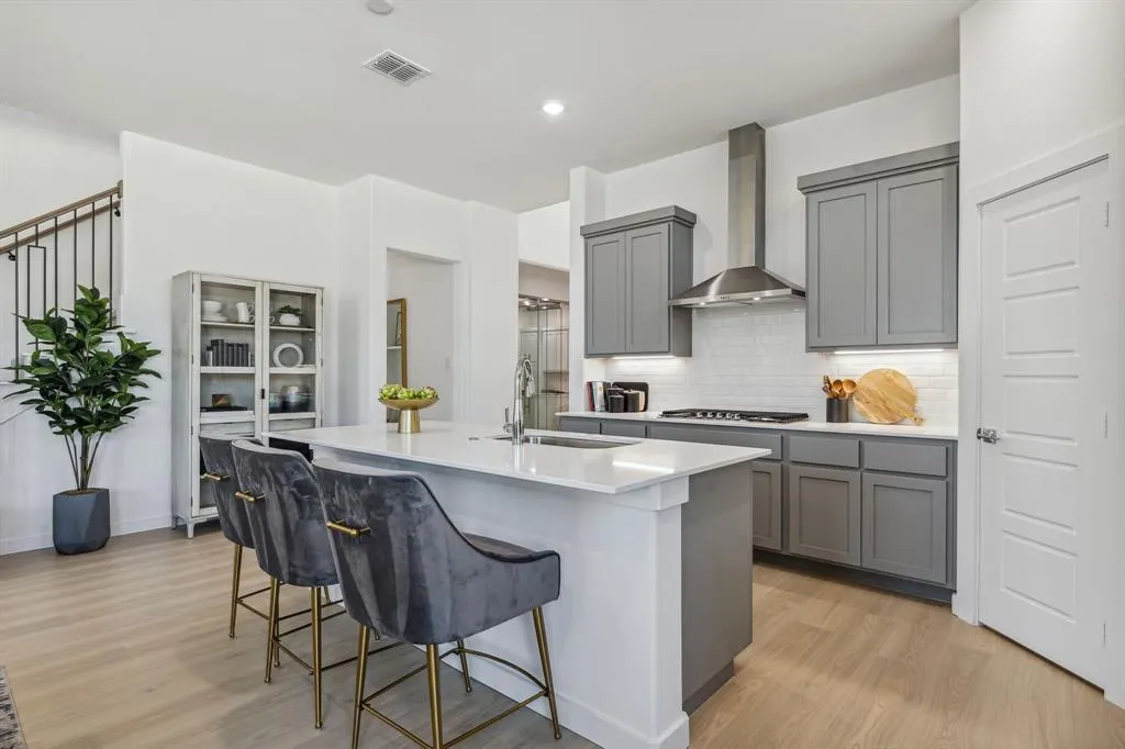 2017 Bluestem Road