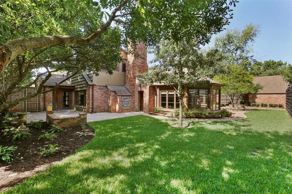 4423 Southcrest Road