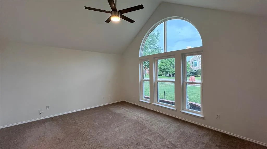 1114 Brookview Drive