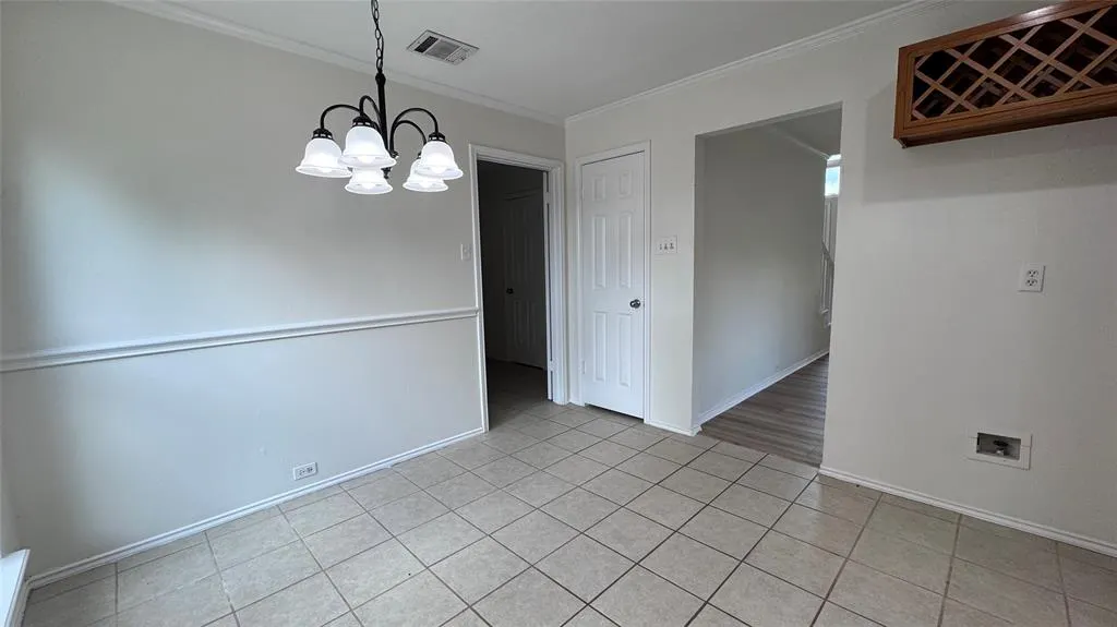 1114 Brookview Drive
