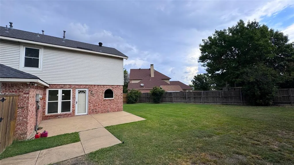 1114 Brookview Drive