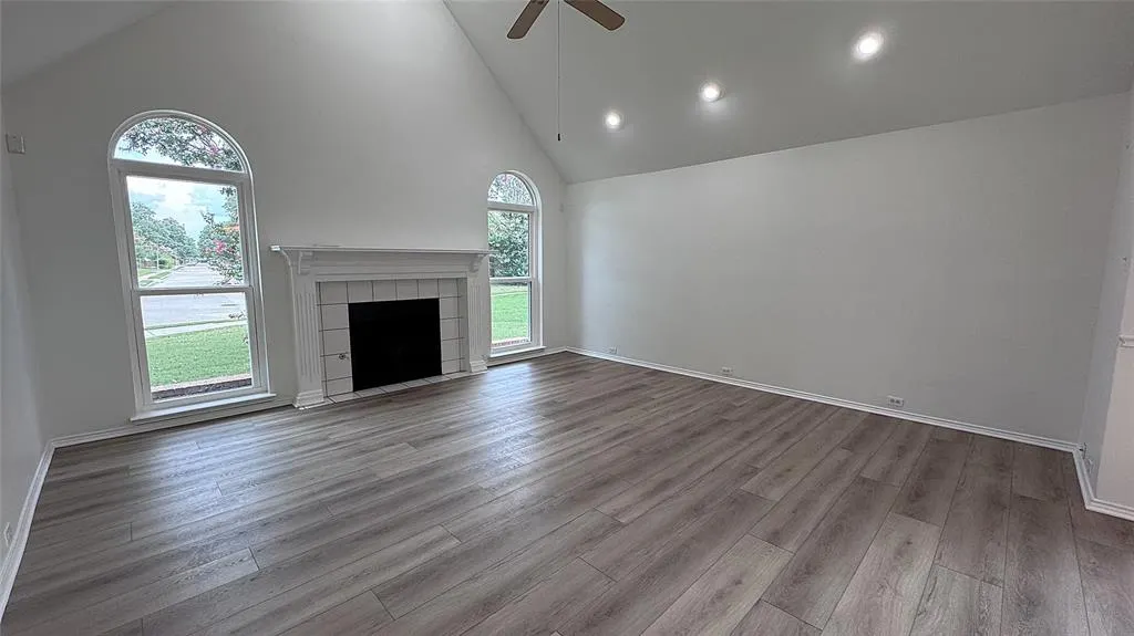 1114 Brookview Drive