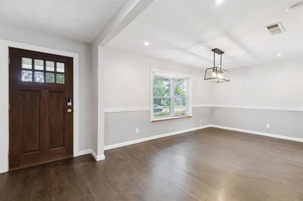3324 Claymore Drive