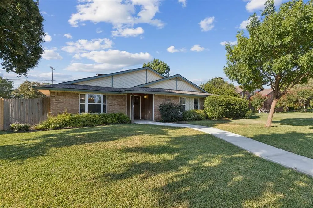 3324 Claymore Drive
