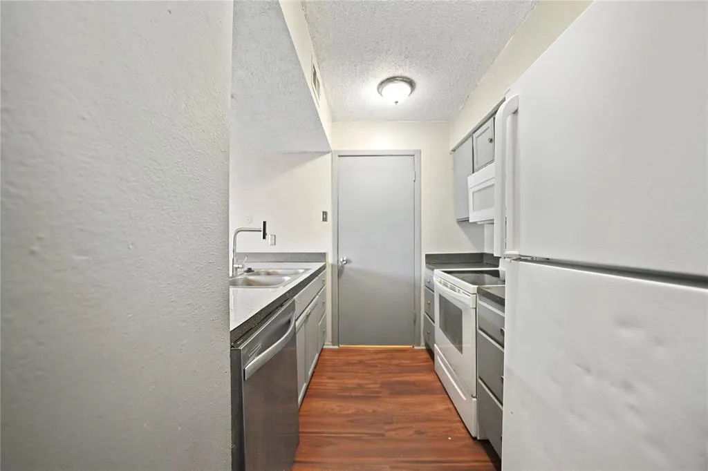 12484 Abrams Road, #1724