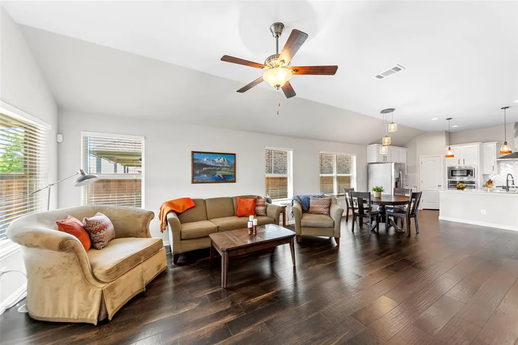 7600 W Fork Lane