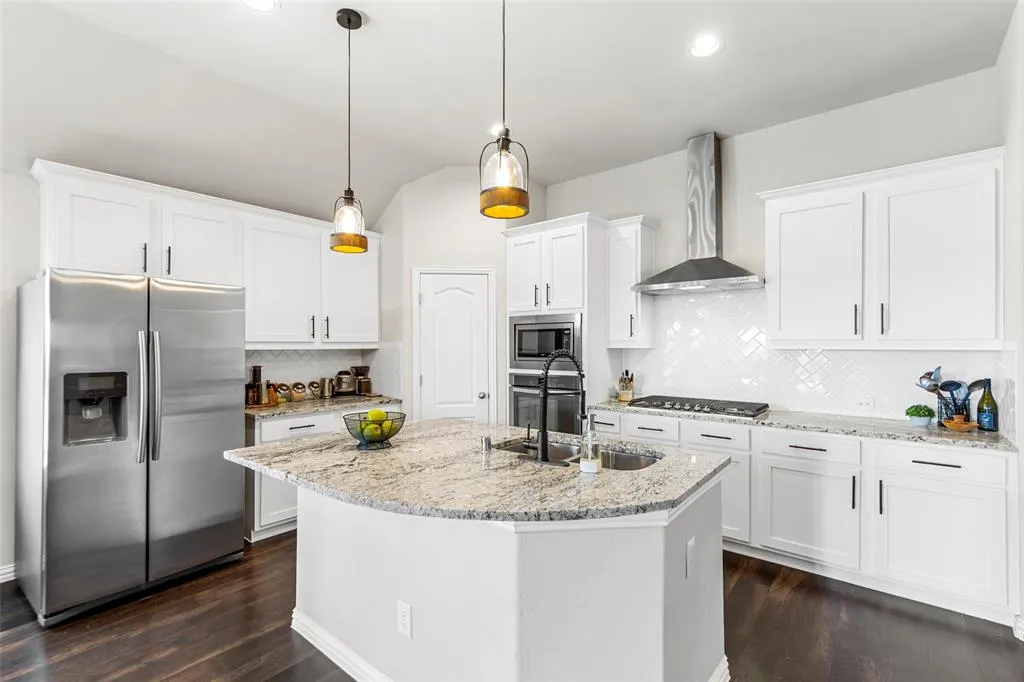 7600 W Fork Lane