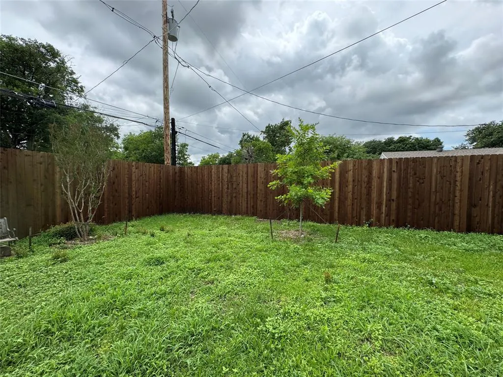 2318 Fenwick Drive