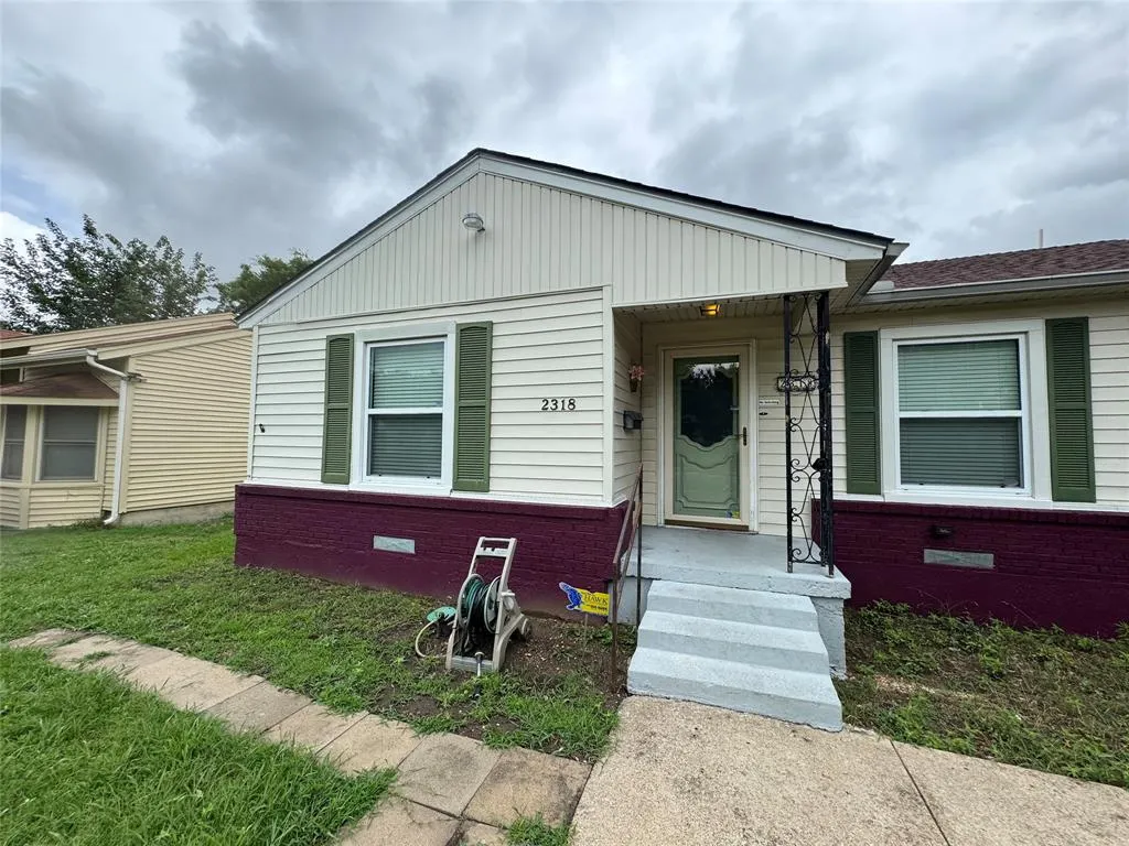 2318 Fenwick Drive