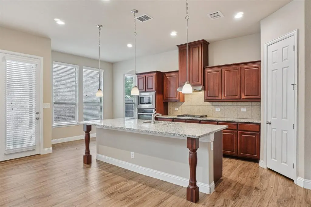7305 Rockford Court