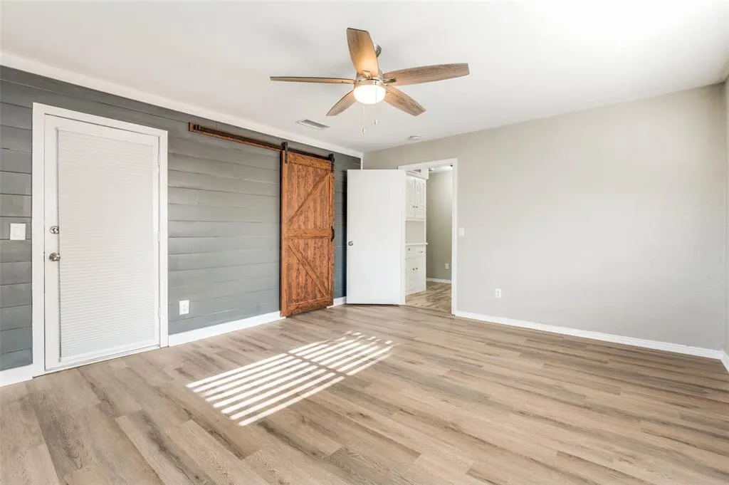 2720 Grandview Drive