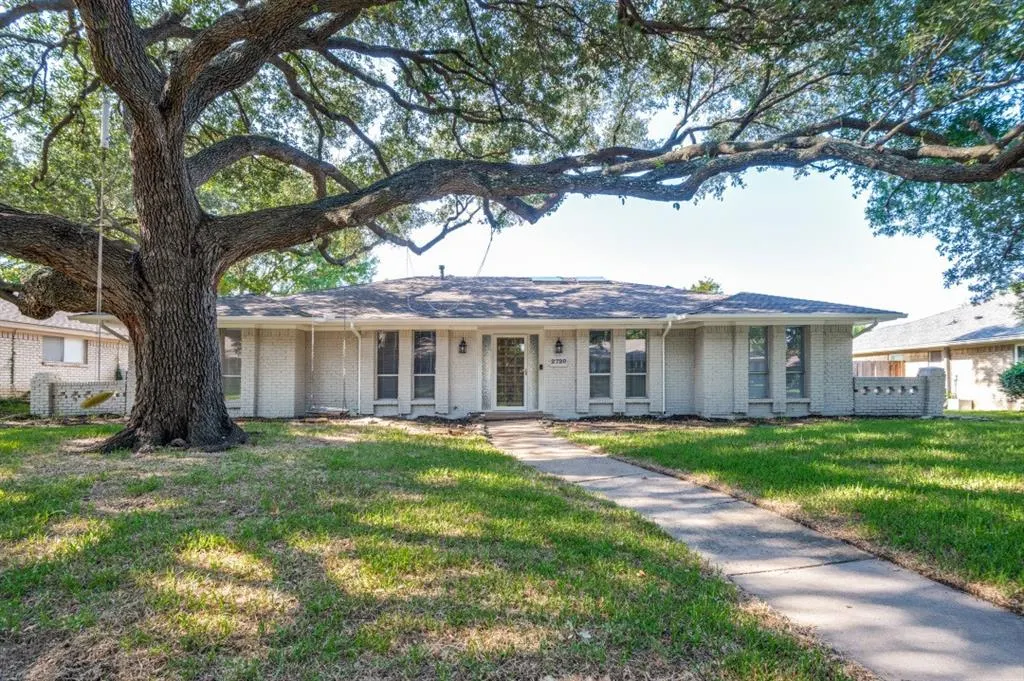 2720 Grandview Drive