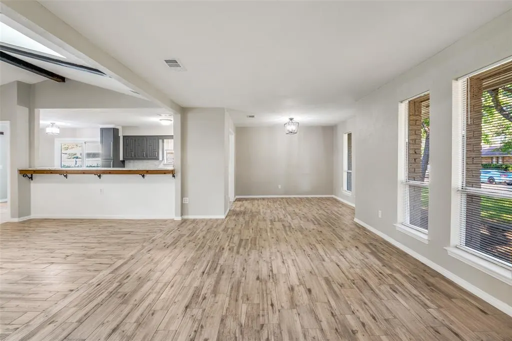 2720 Grandview Drive