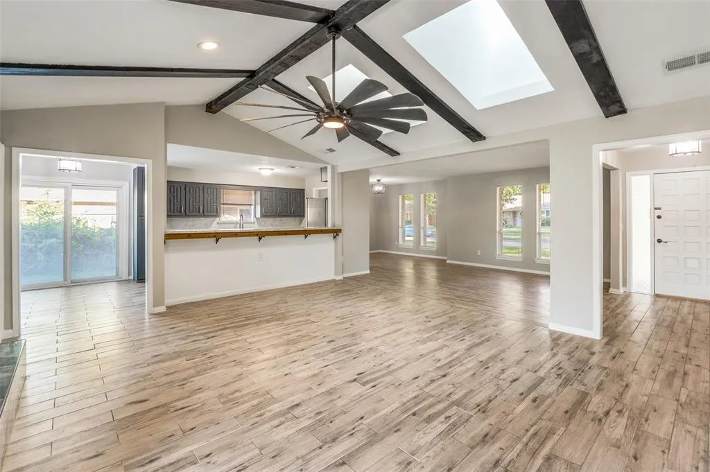 2720 Grandview Drive