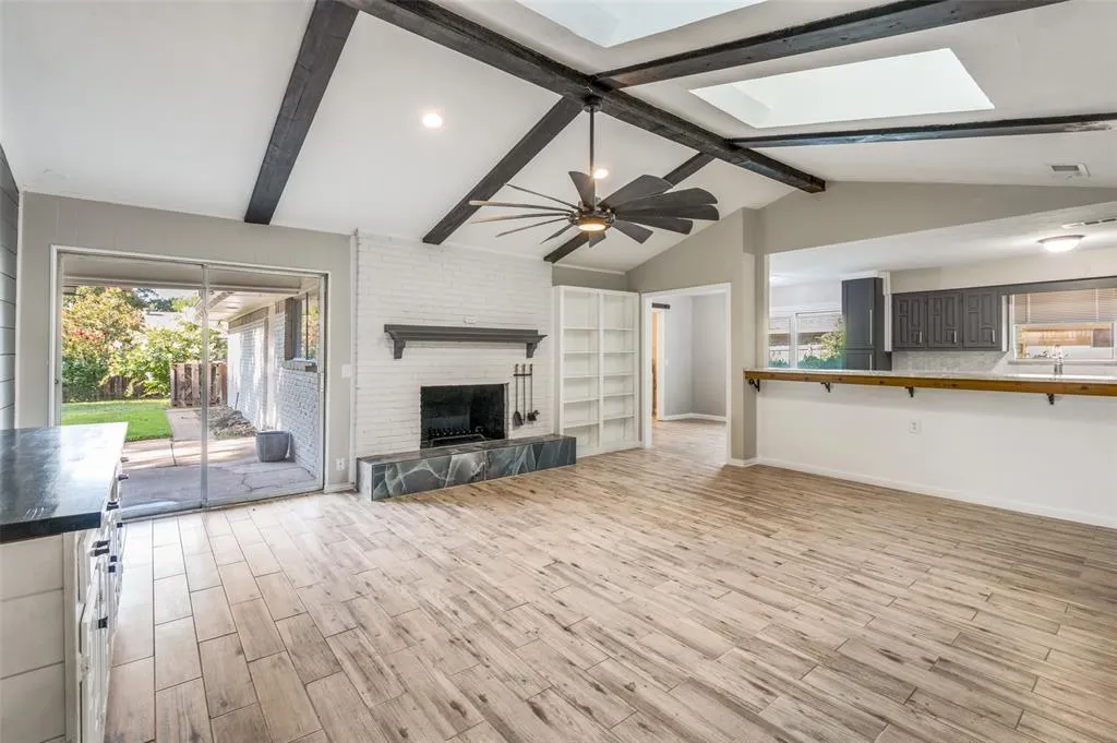 2720 Grandview Drive