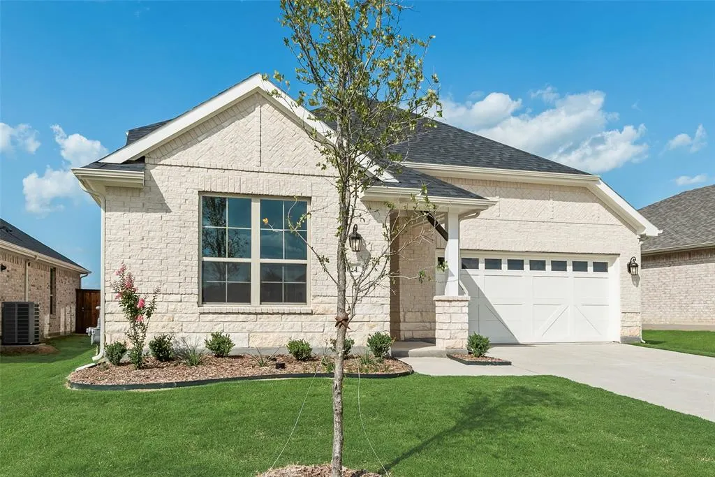 1024 Morning Dew Drive