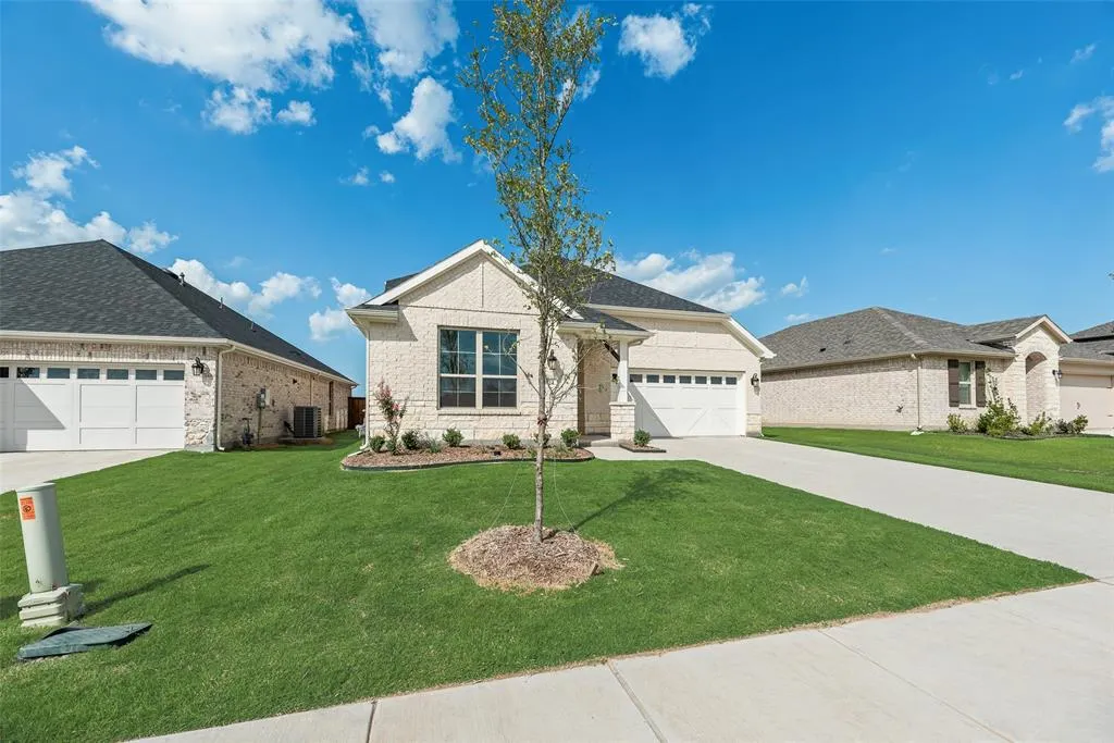 1024 Morning Dew Drive