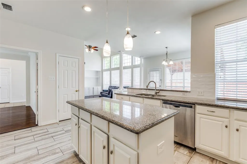 8806 Merlin Court