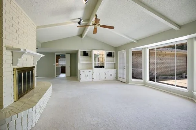 2421 Fairview Drive