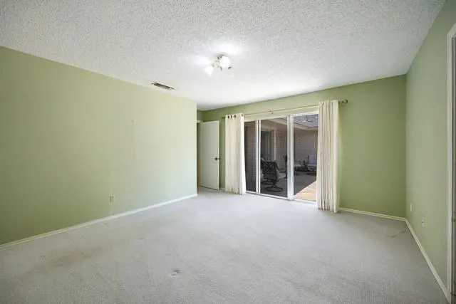 2421 Fairview Drive