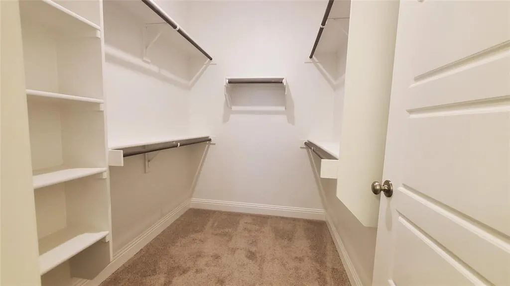 2530 Campden Mews