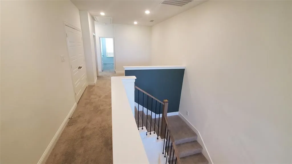 2530 Campden Mews