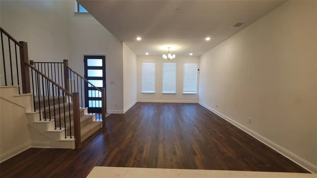 2530 Campden Mews