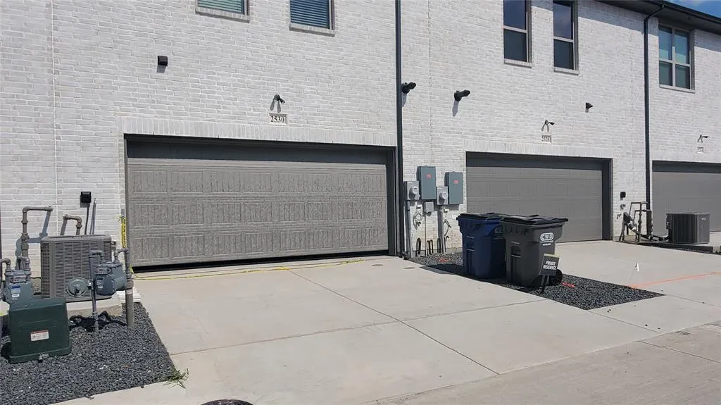 2530 Campden Mews