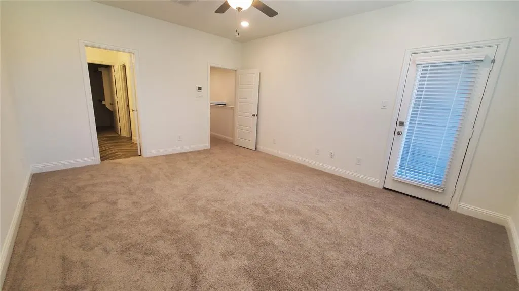 2530 Campden Mews